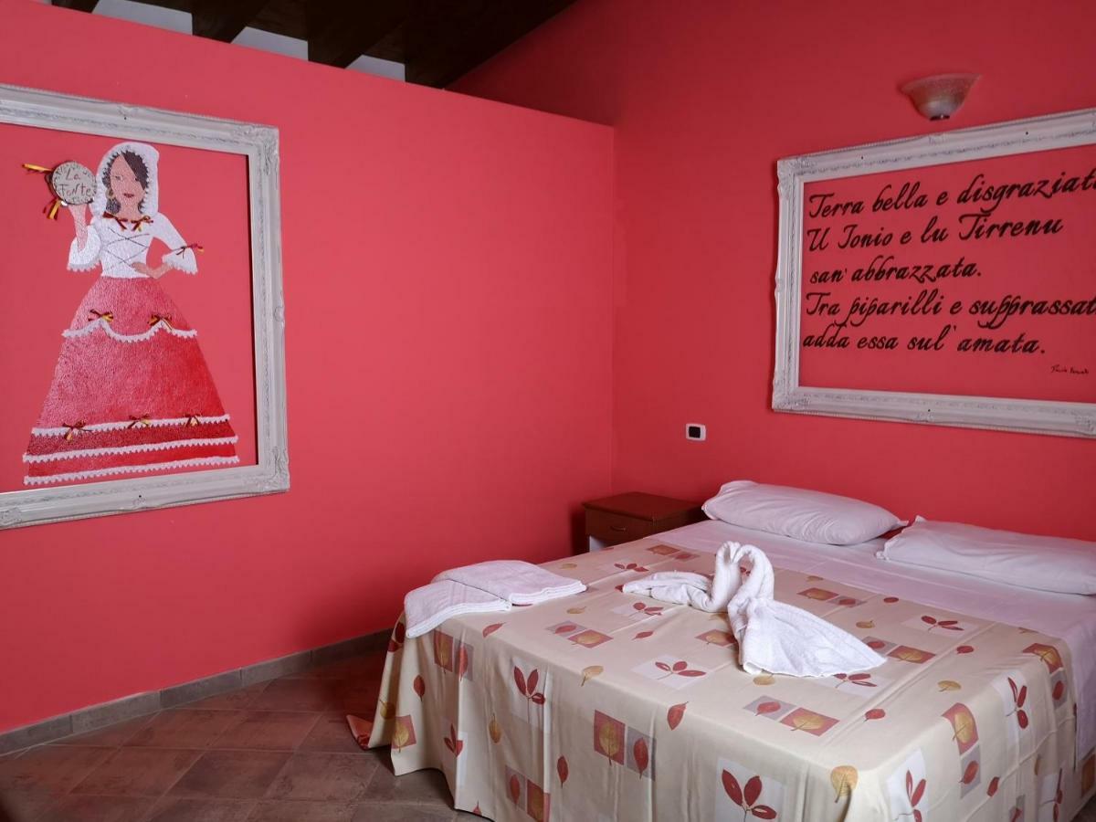 Azienda Agrituristica La Fonte Villa Bonifati Dış mekan fotoğraf